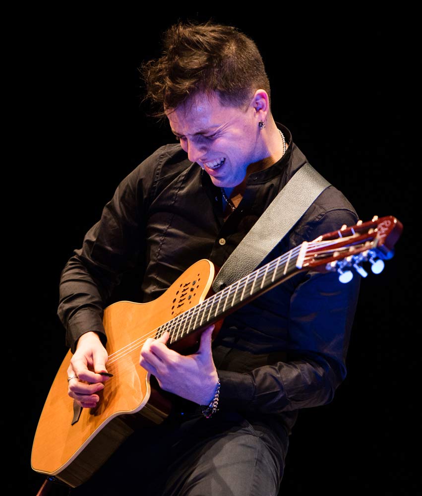 Il chitarrista Gaetano Guardino pubblica il videoclip in omaggio ad Astor Piazzolla ‘Libertango’, e l’EP ‘Adventure’