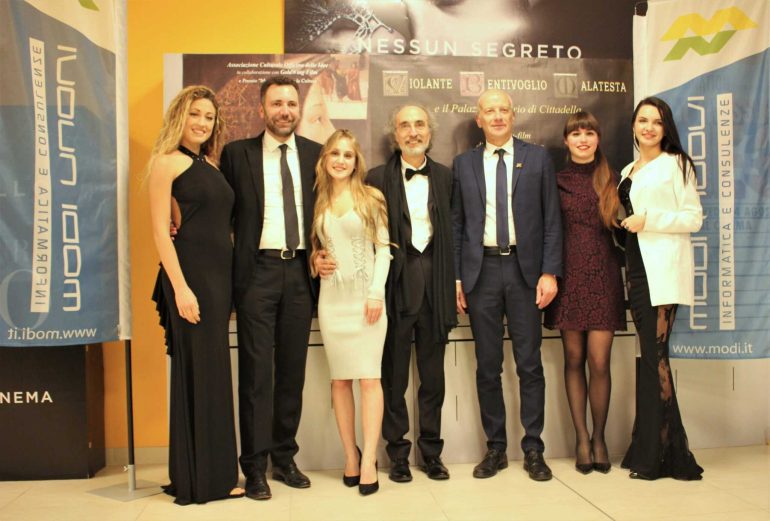 ‘Violante Bentivoglio Malatesta’, grande successo alla prima nazionale al Cinema del docufilm con la giovane attrice campana Francesca Amodio