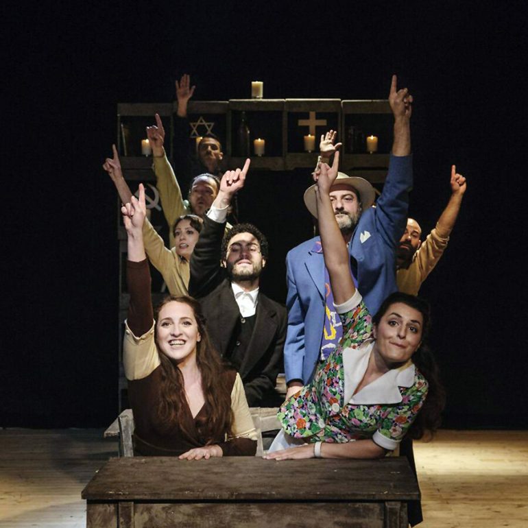 Massimiliano Rossi porta in scena ‘AdEst – La trilogia della guerra’, tre spettacoli in successione negli spazi del Teatro La giostra di Napoli