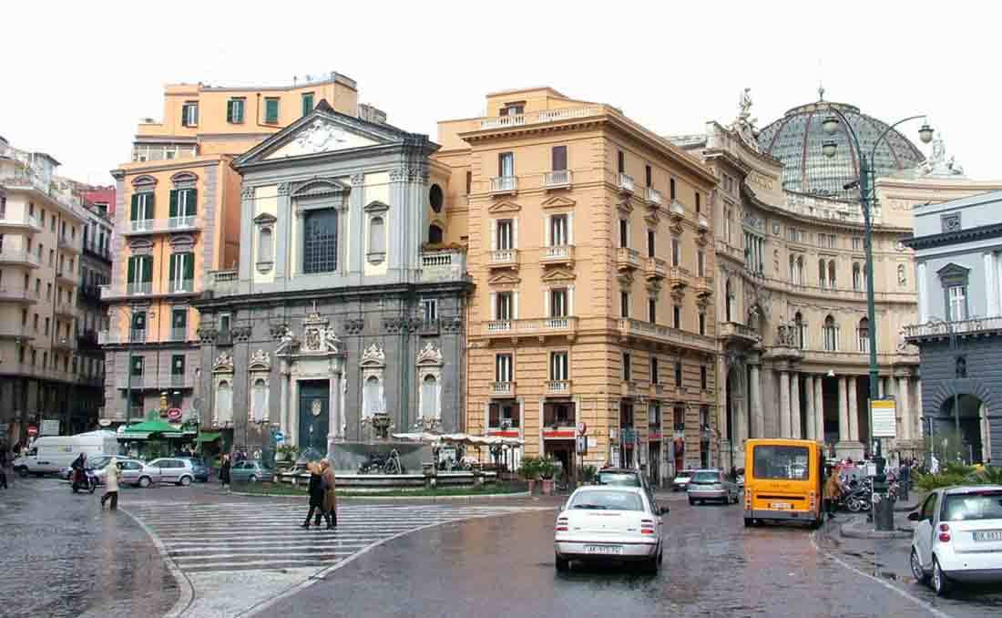 Napoli, l’Arciconfraternita dei sette dolori della chiesa degli artisti impugna il commissariamento del cardinale Sepe