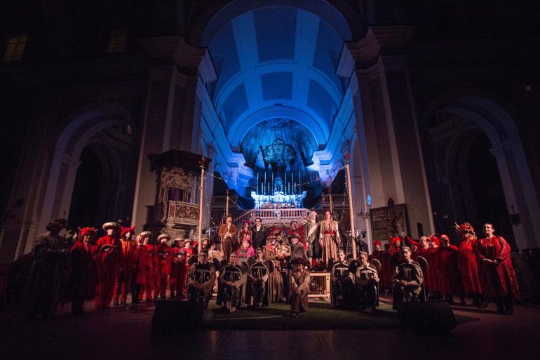 ‘La cantata del vero e falso lume tra pastori falsi e veri’ di Mariano Baudin al Nest Napoli est Teatro