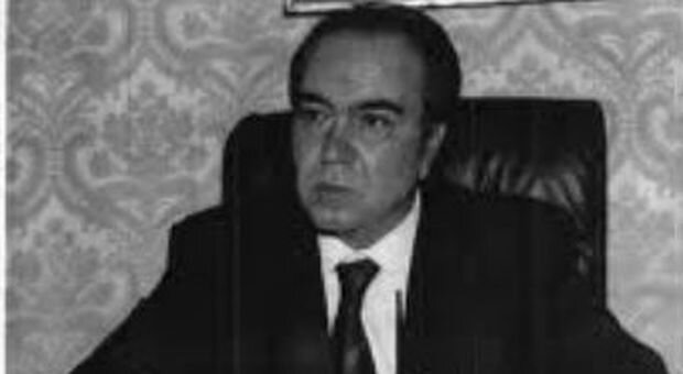 Napoli, è morto l’ex capo della Mobile, Matteo Cinque l’uomo che ‘sfidò’ Pio Vittorio Giuliano