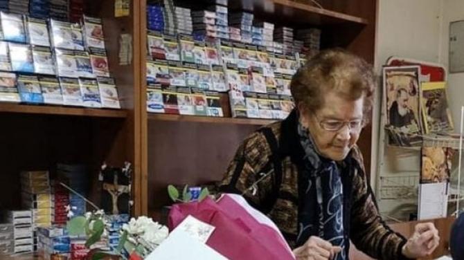 ‘Spettacolare nonna Angela’, i complimenti di Salvini alla tabaccaia 90enne che ha messo in fuga il rapinatore