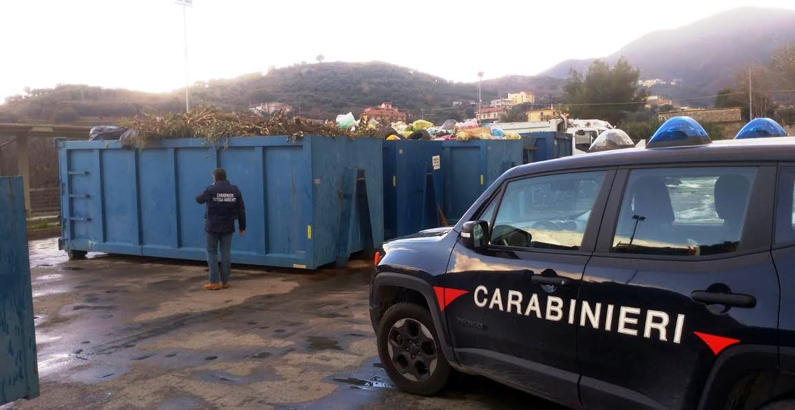 Gragnano, centro di raccolta rifiuti non in regola: sequestrato dai Noe