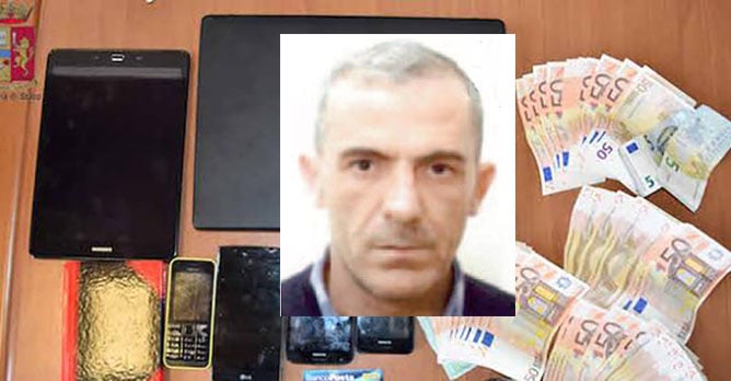 Napoli, colpo della polizia: sequestrati il tesoretto e i telefonini che servivano a coprire la latitanza del boss Ciro Rinaldi