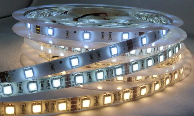 Analisi del risparmio effettivo sull’illuminazione di casa grazie alla tecnologia LED