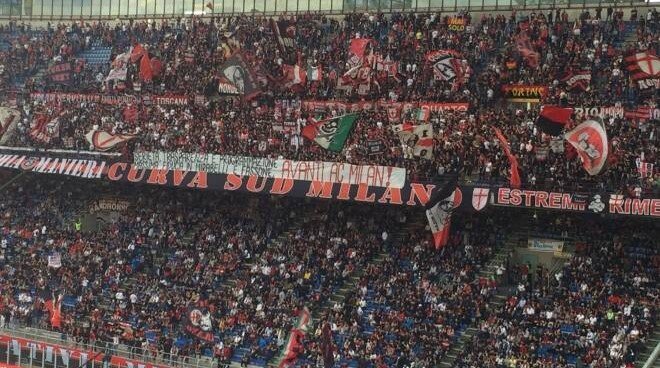 Rosso record per Milan, perdite per 146 mln