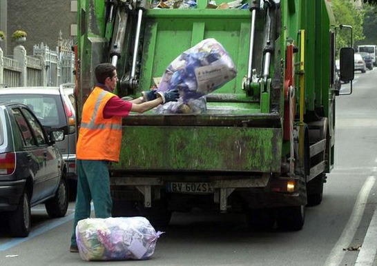L’appalto rifiuti a Recale prevede un capitolato da due milioni per lo smaltimento dei rifiuti nel carcere che non c’è