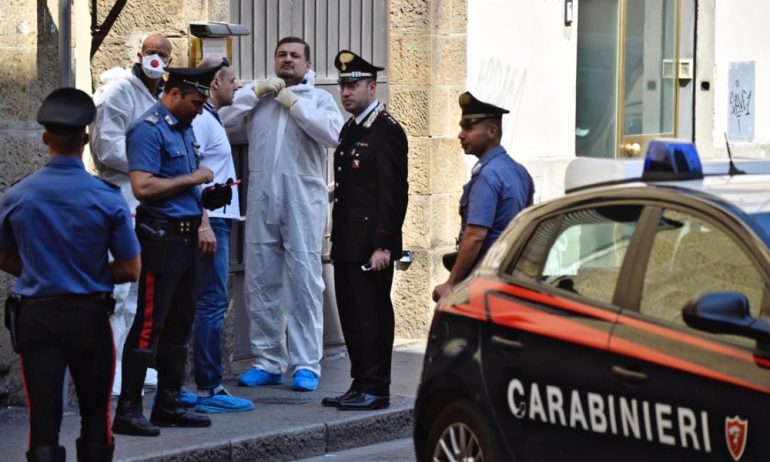 Camorra, omicidi dei boss di Arzano: arrestati 5 del clan Amato-Pagano