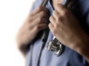 Medico del Beneventano accusato di violenza sessuale: sospeso per 12 mesi