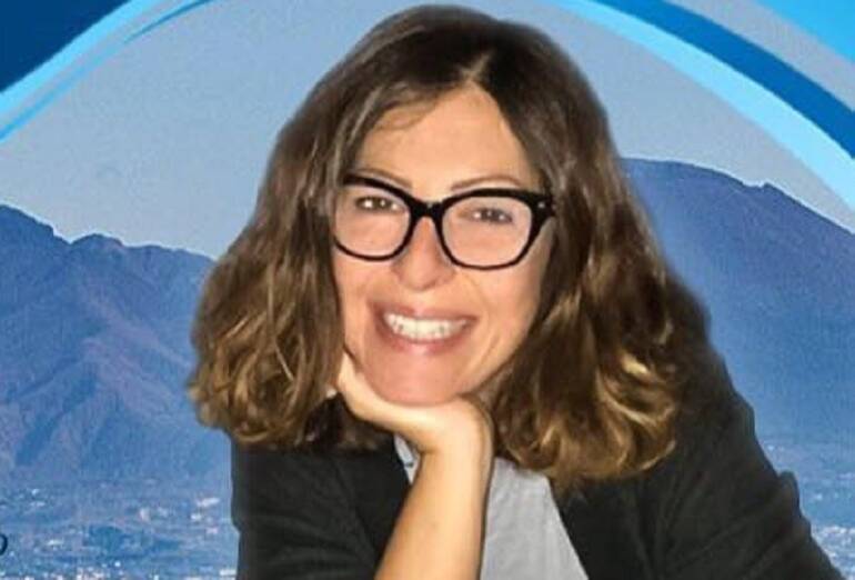 Napoli, la denuncia di Sapignoli (Lega): “Casa a Chiaia di una partecipata comunale in fitto al consigliere per 400 euro”