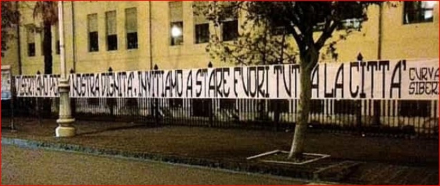 “Disertiamo per la nostra dignità”: l’appello degli ultras granata alla città. Contestazione ad oltranza