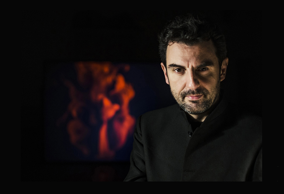 Isidoro, il reading di Enrico Ianniello al Teatro Civico 14 di Caserta