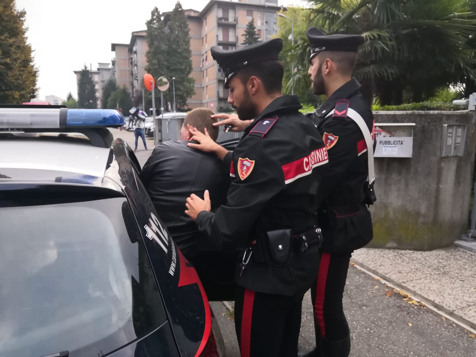 Rientra in Italia dopo essere stato estradato: arrestato