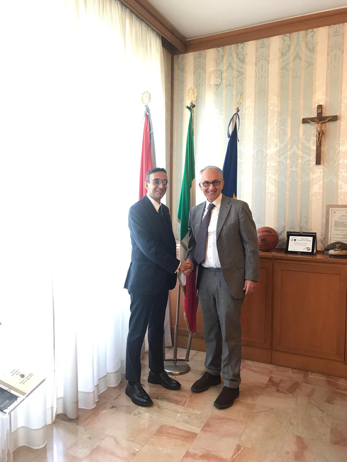 Caserta, il sindaco Marino ha ricevuto Antonio Lampis, direttore ad interim della Reggia