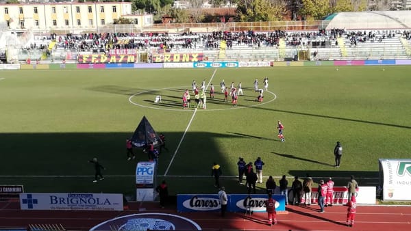 ‘Il calcio è morto’, la rabbia dei tifosi della Casertana