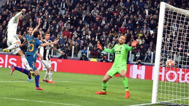 Juventus-Atletico Madrid 3-0: tripletta del Fenomeno