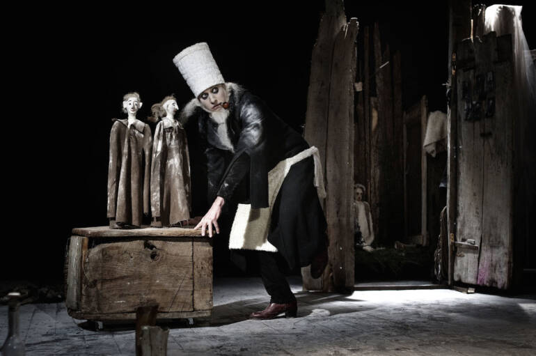 Al Diana di Nocera Inferiore, Massimiliano Donato ne ‘L’Archivio delle anime. Amleto’