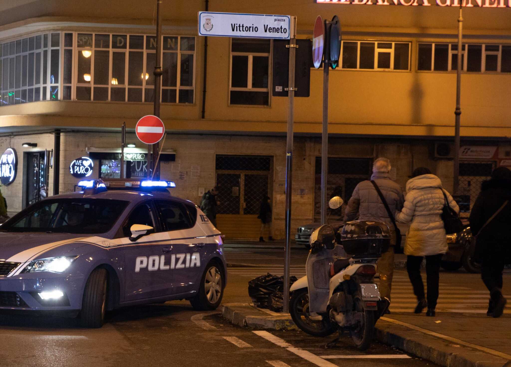Salerno, migrante irregolare aggredisce agenti: arrestati