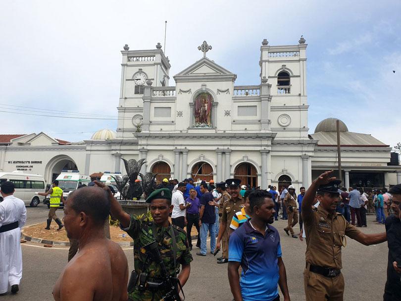 Turista salernitana in Sri Lanka: ‘Chiusi in albergo, non possiamo uscire’