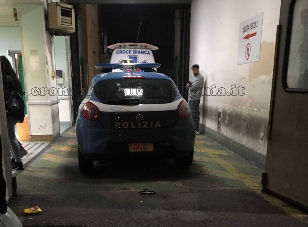 Castellammare, lite tra parenti in ospedale: rotti porta e vetri del triage al Pronto soccorso. Identificati e denunciati