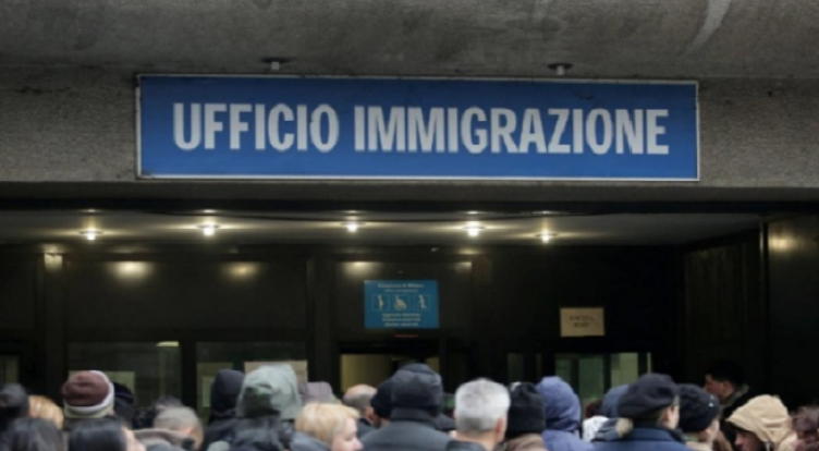Ufficio-ImmigrazioneNapoli