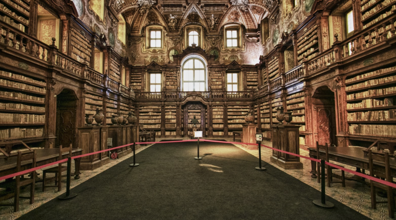 La Biblioteca dei Girolamini di Napoli,riapre le porte al pubblico