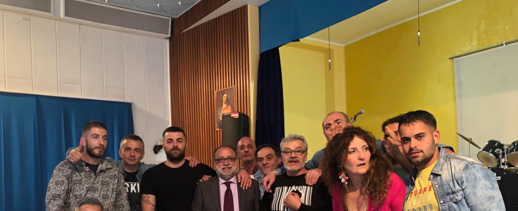 Nel carcere di Aversa venti detenuti-attori in recital