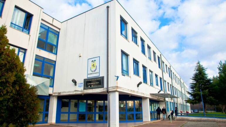 Intelligenza artificiale e robotica, Microsoft premia 6 progetti di studenti italiani: c’è l’Isis ‘Da Vinci’ di Poggiomarino