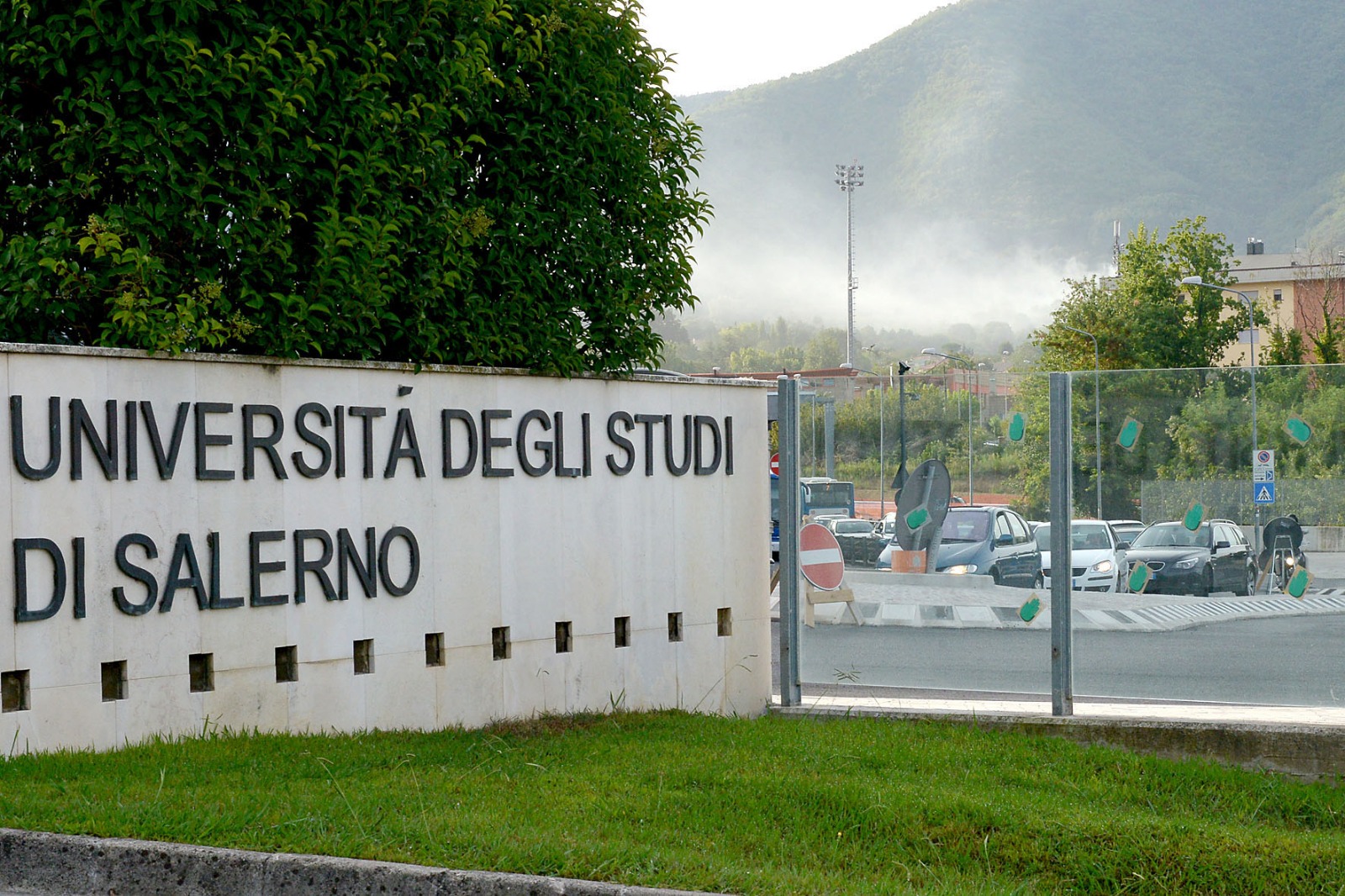 Iovino (M5s): ‘Irrisolta l’emergenza trasporti per gli studenti di Salerno’