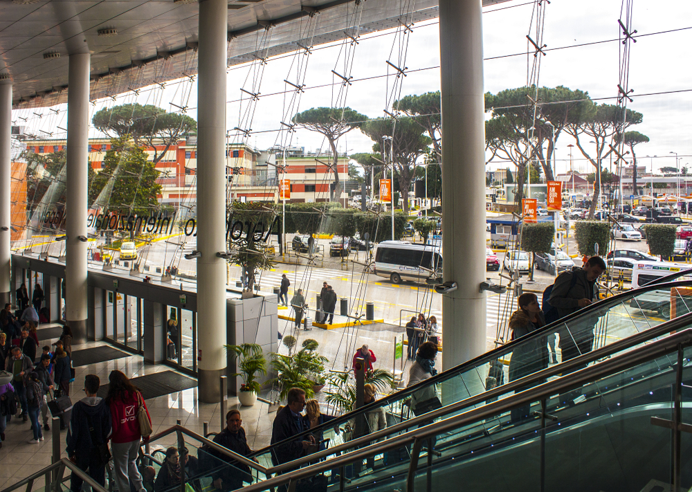Aeroporto di Napoli: esperimento taxi sharing fallito
