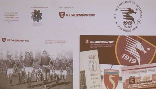 Due cartoline ed un un timbro delle Poste per celebrare i 100 anni della Salernitana