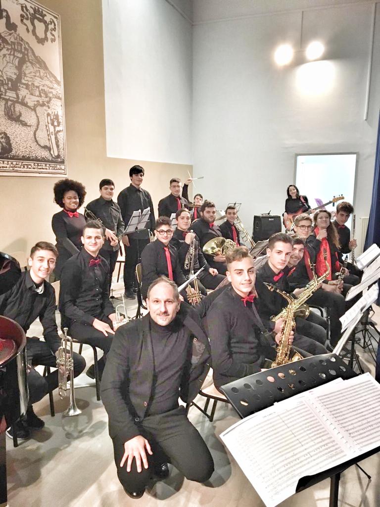 Castellammare, “Festa europea della Musica”: applausi per la Big Band del Maestro Francesco Greco