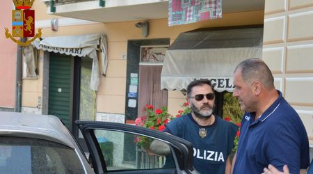 Omicidio dell’ex pentito a Genova: amore, tradimenti e soldi dietro il delitto. Arrestato un 50enne