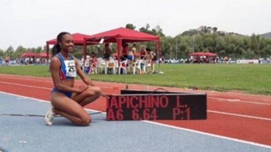 Larissa salta nel futuro, batte mamma May a 16 anni: la Iachipino da record