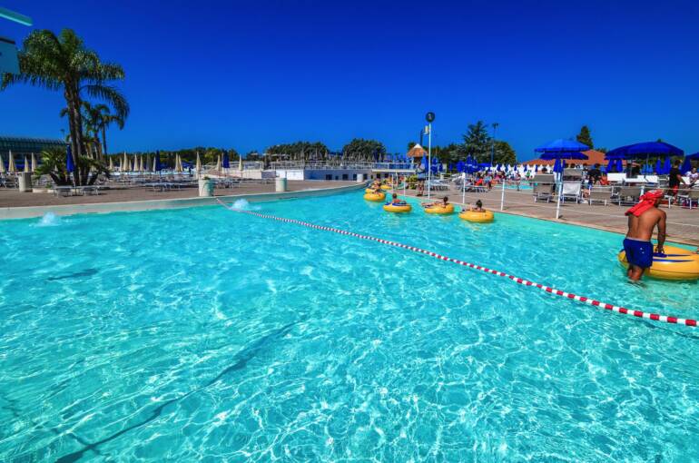 Question Time sul Pareo Park. L’Asl risponde al consigliere Borrelli: ‘Parametri non conformi nell’acqua di approvvigionamento e delle piscine, 95 accessi solo al Santobono’