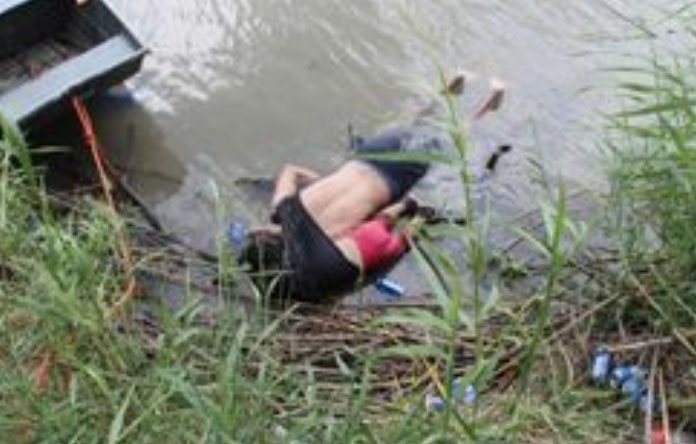 Padre e figlia di 2 anni morti nel Rio Grande: immagini-choc scuotono Usa