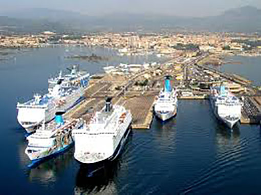 Ambulanze sui traghetti, Verdi: ‘Soddisfatti dell’accordo’
