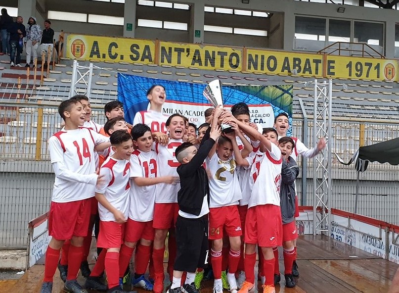 Ecco i 7 premi assegnati al Trofeo nazionale di Calcio giovanile Abatese Cup 2019 in memoria di Enzo Gargiulo