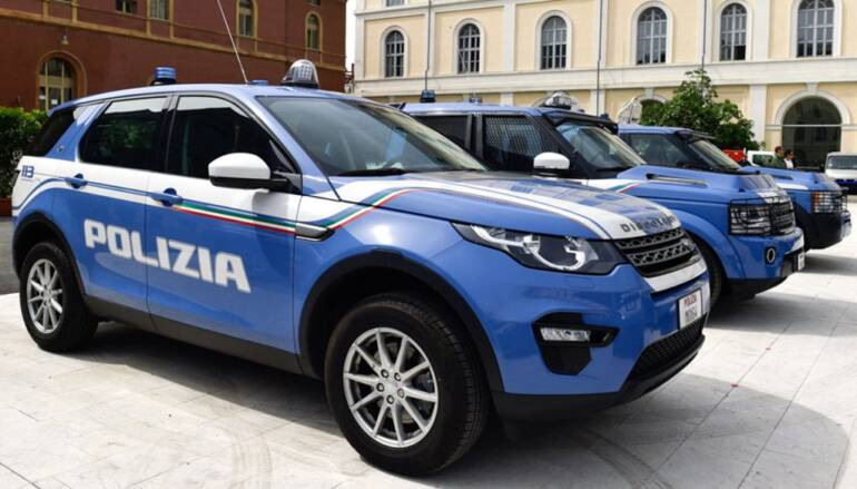 Land Rover Discovery polizia