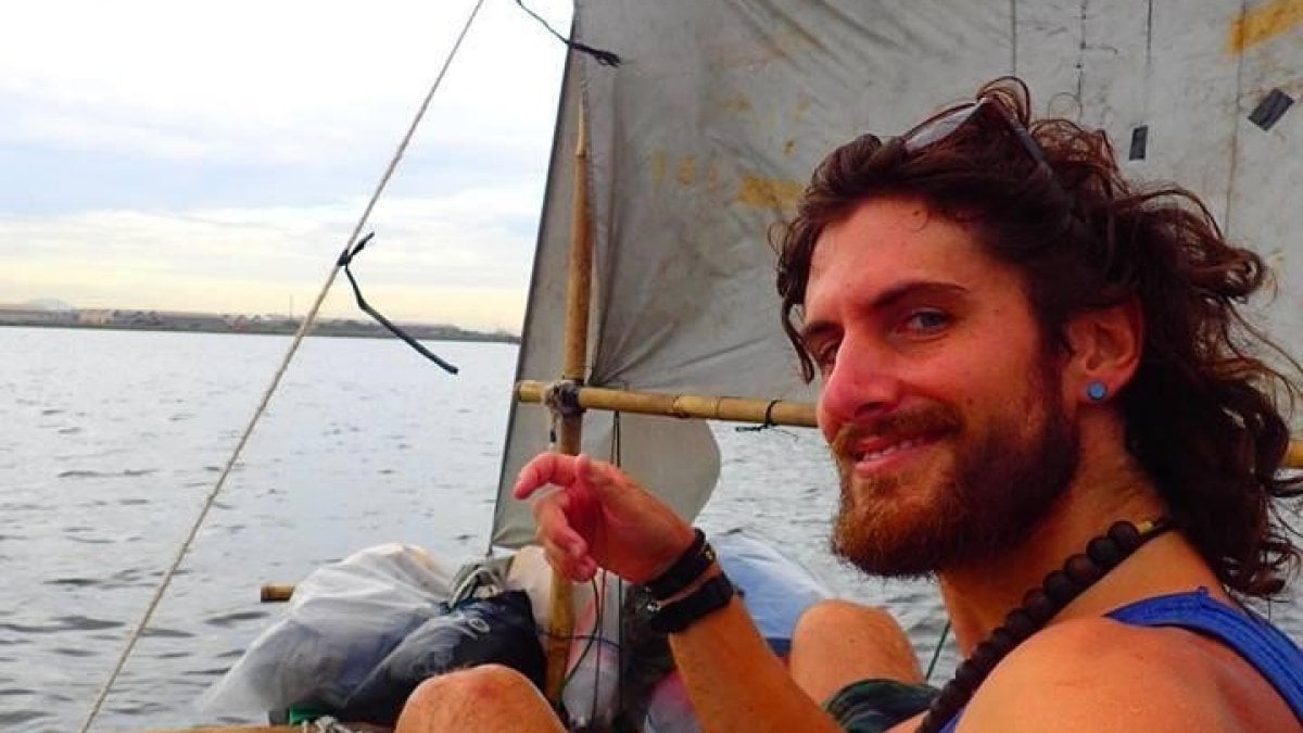 Skipper salernitano scomparso nell’Oceano, la famiglia: ‘Speriamo sia stato salvato da qualche tribù della zona’
