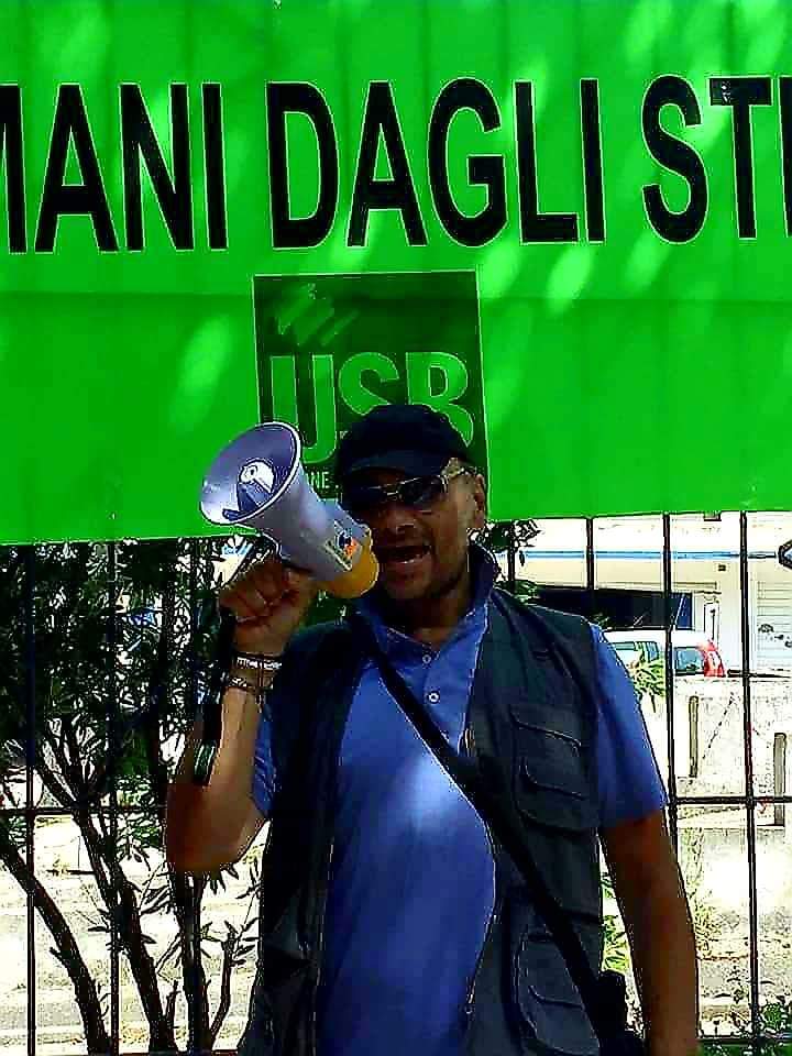 Napoli, vigilantes senza stipendio, il sit-in di protesta: ‘Le istituzioni ci ascoltino’