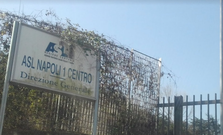 Napoli, si blocca il computer al Frullone: ospedali dell’Asl nel caos, non si riesce a gestire il triage dei pazienti. Altro sabotaggio?