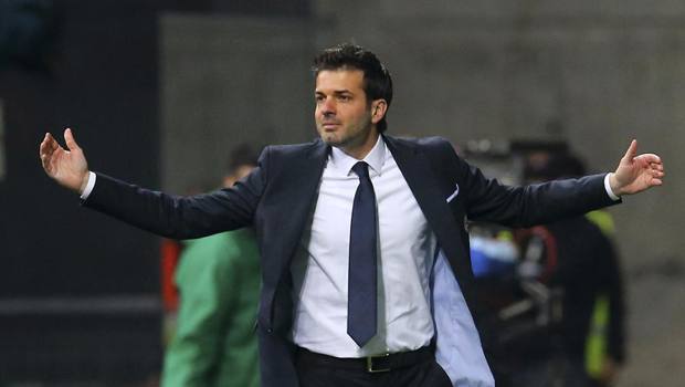 Visto scaduto, Stramaccioni fermato a Teheran