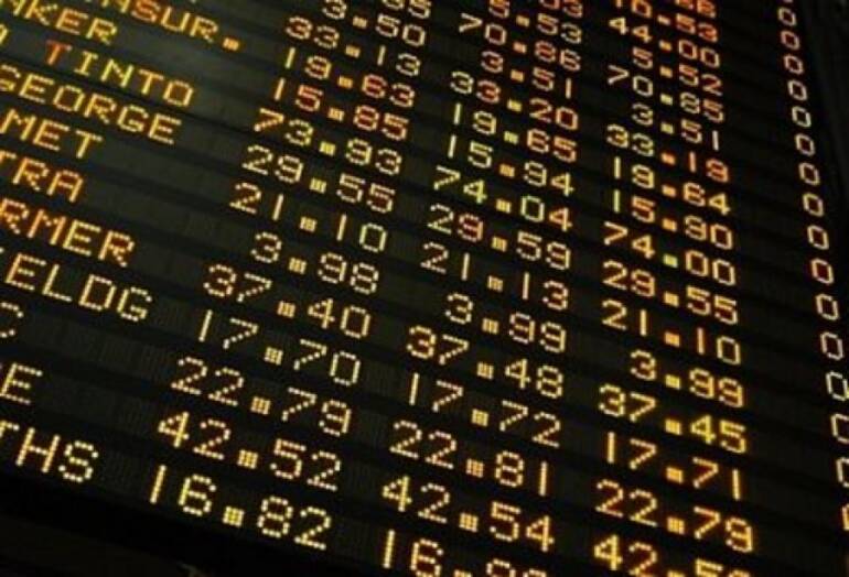 Borse in calo per timore del coronavirus: giù materie prime e yuan