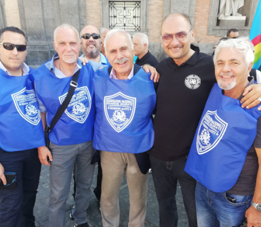 Napoli, grande partecipazione allo sciopero delle Guardie Giurate