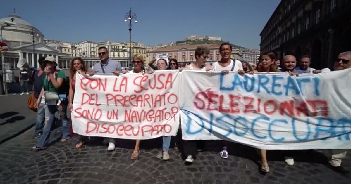 Navigator in sciopero a Napoli: due manifestanti in ospedale per malore