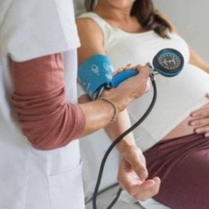 Arriva parto in ipnosi a Mauriziano di Torino, tecnica dolce amata da Meghan