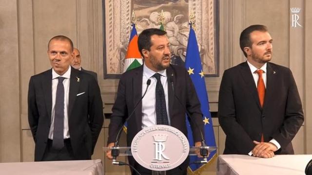 Salvini: ‘No alla vecchia politica ma pronto a ripartire’