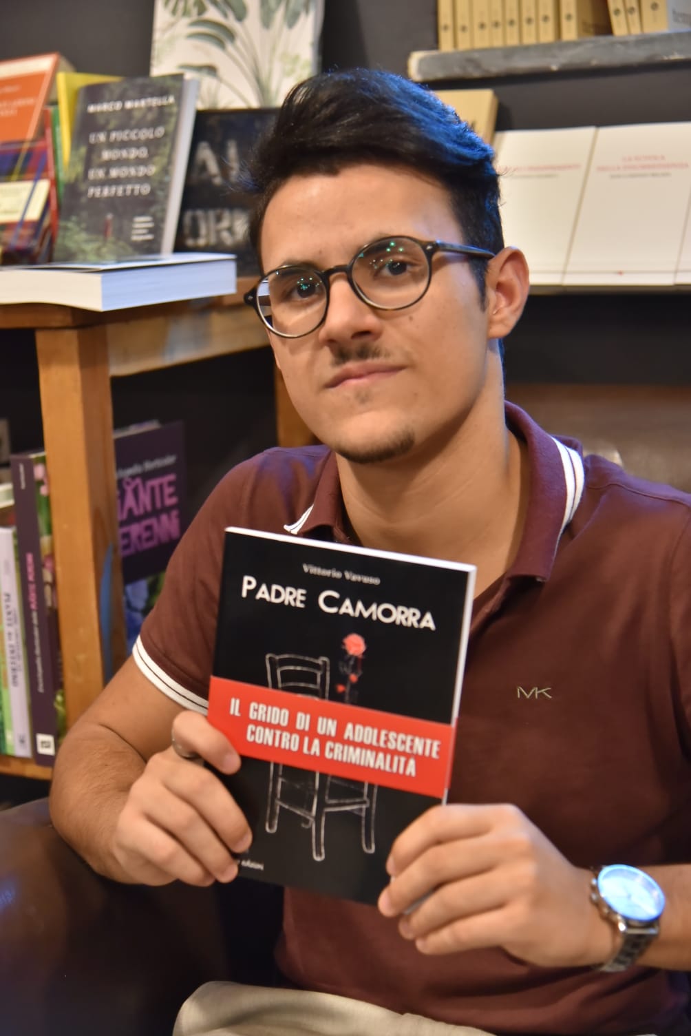 ‘Padre camorra’: grande successo a Pontedera per il giovanissimo scrittore salernitano Vittorio Vavuso